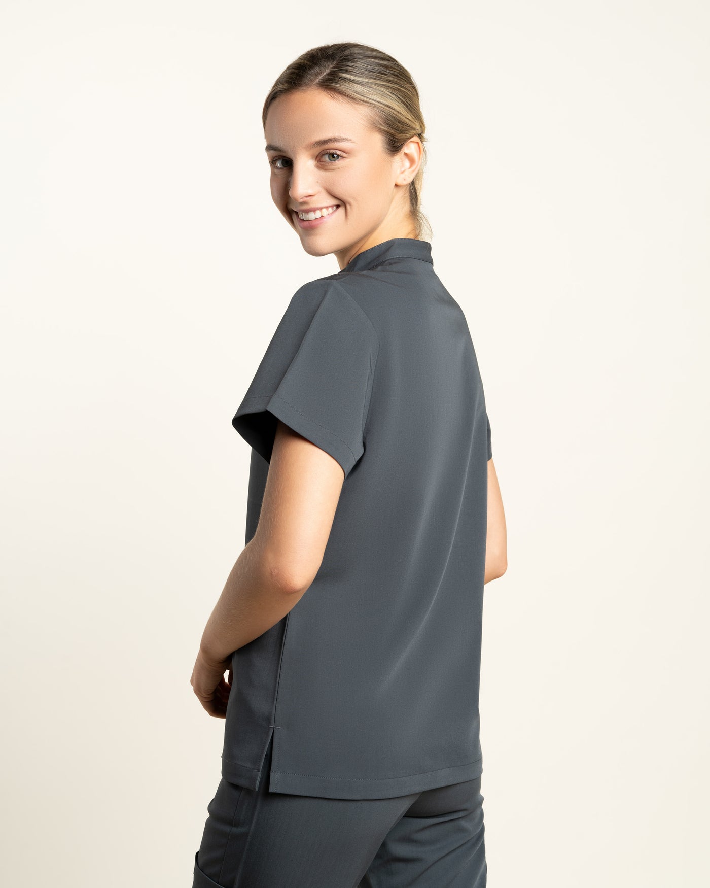 TOP MUJER DYNAMIC GRIS