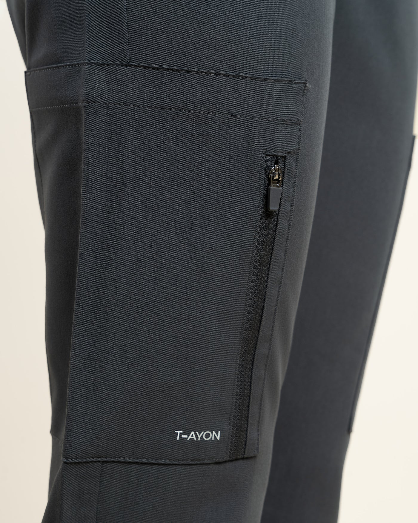 PANTALON MUJER DYNAMIC GRIS