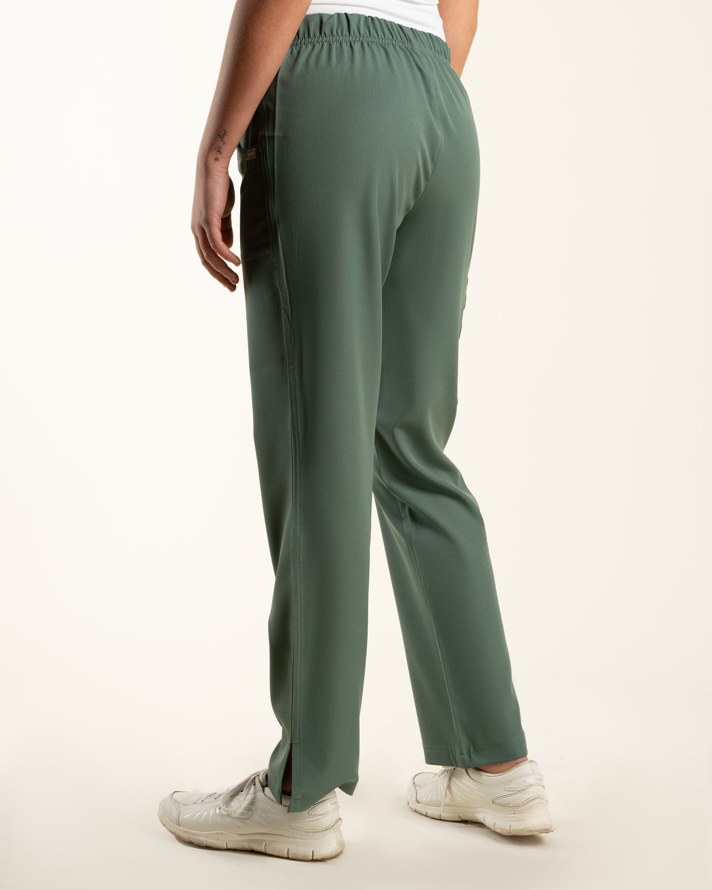 PANTALÓN MUJER WONDER MUSGO